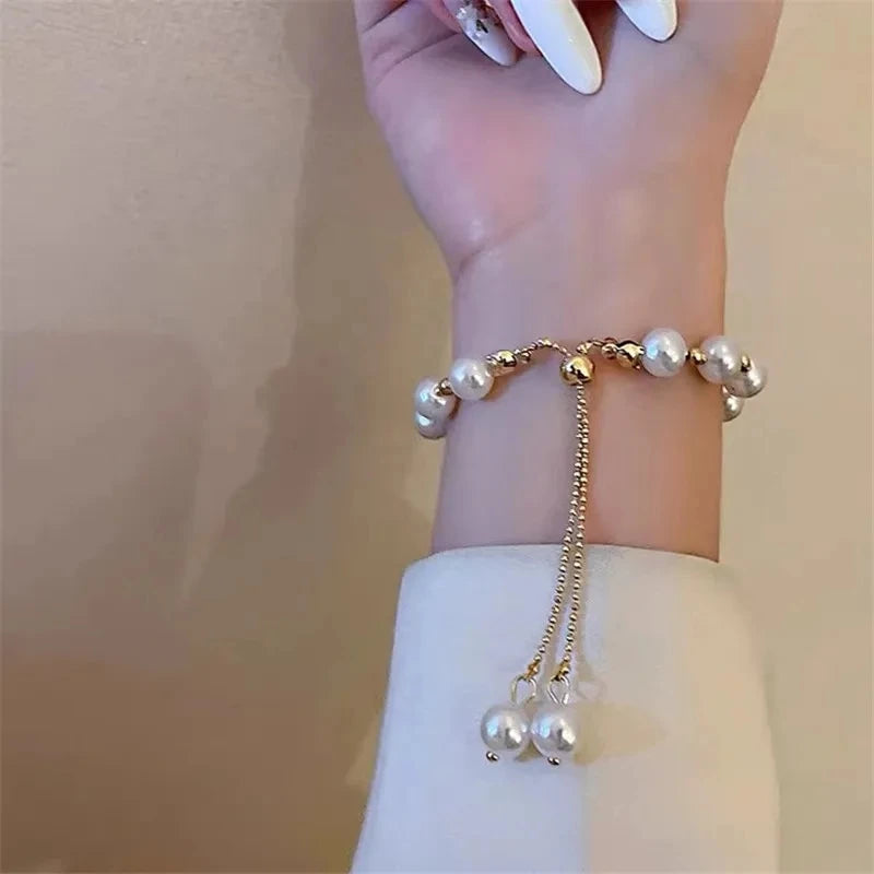 Elegant Baroque Pearl Bracelet: Premium Ladies' Fashion Jewelry for Birthday Parties